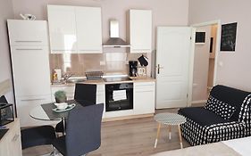 Cozy Studio Ap Rubin, Centre, Fully Furnished, Free Wifi
